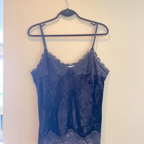 Nygârd Collection black lace camisole Women’s petite size 14-16 - Picture 7 of 7